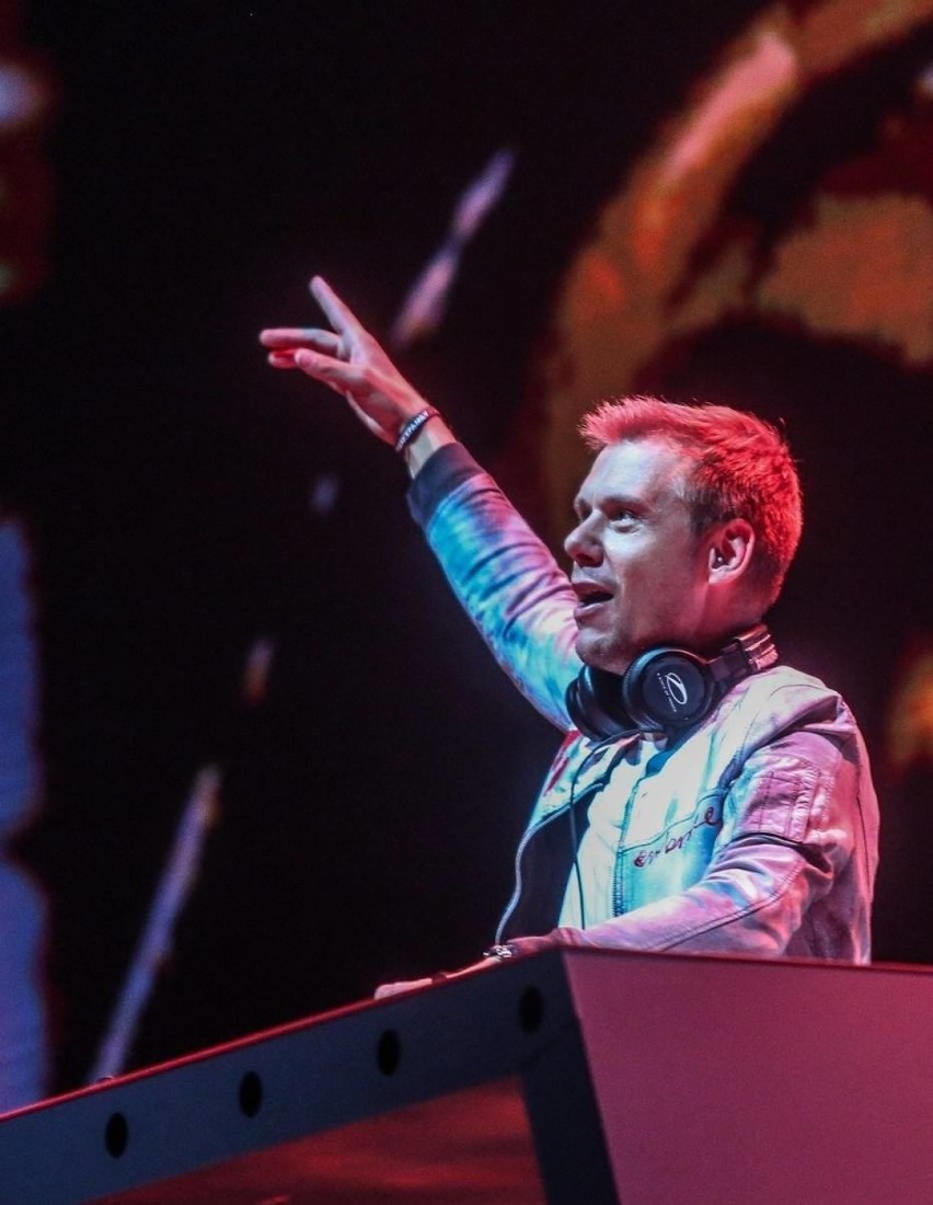 Armin van Buuren, megagwiazda wśród światowych DJ-ów,...