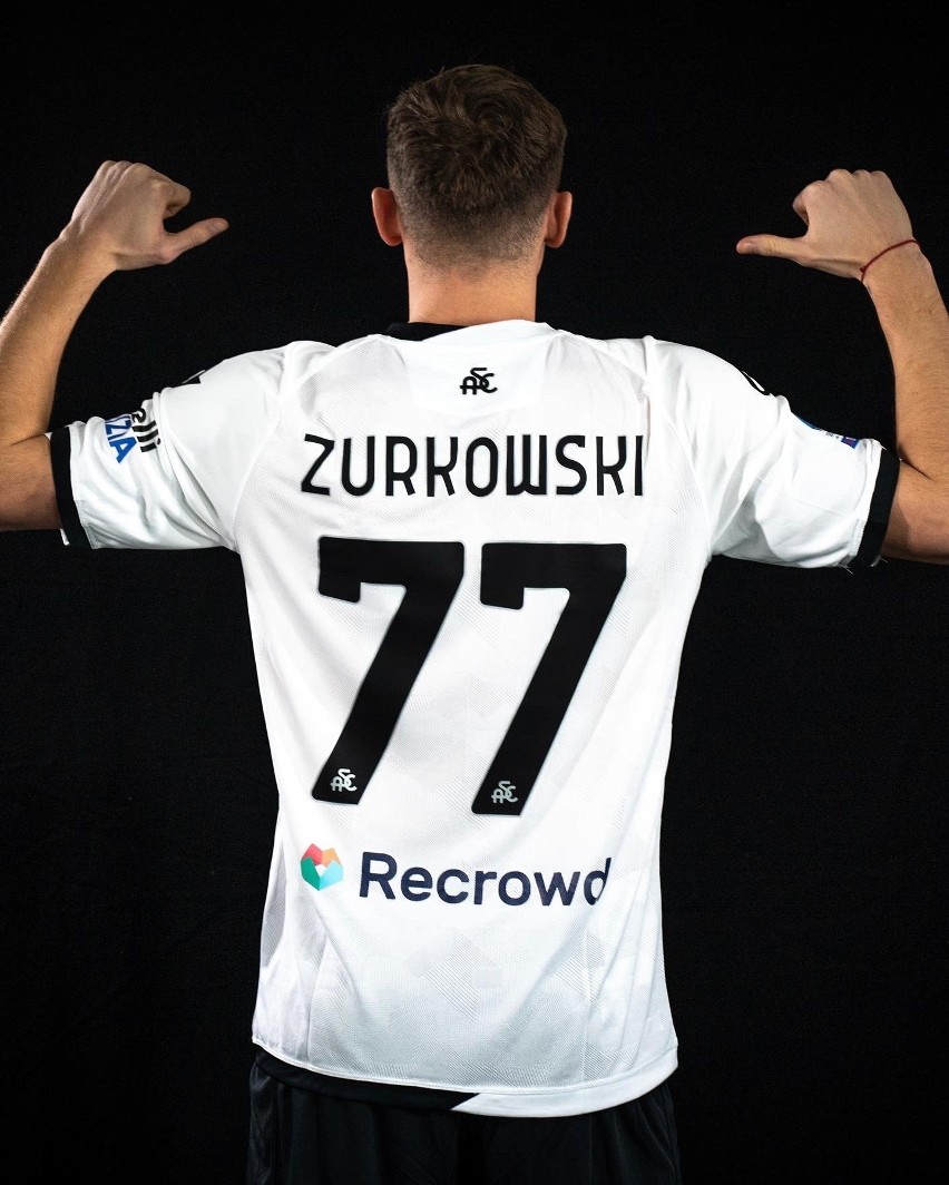 Szymon Żurkowski wypożyczony do Spezii Calcio z Fiorentiny. To czwarty Polak w tym klubie, piąty negocjuje transfer