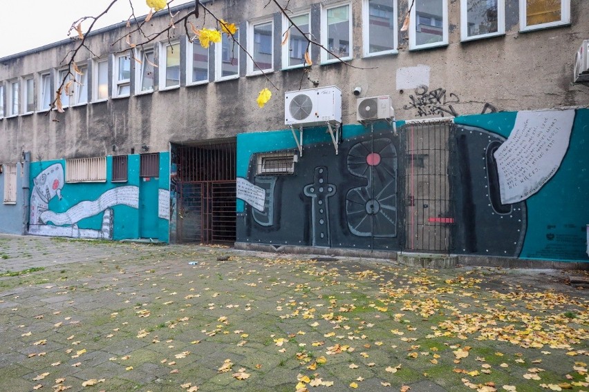 Nowy mural w Szczecinie! Dzieło inspirowane Stanisławem Lemem powstało przy ul. Bałuki [ZDJĘCIA]