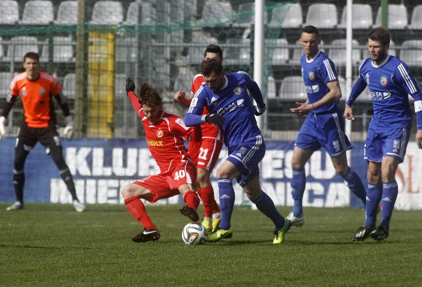 04.04.2015 legnica mecz i liga pilka nozna miedz legnica -...