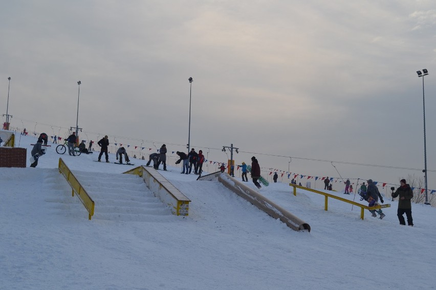 Sosnowiec: snowboardziści opanowali Górkę Środulską [ZDJĘCIA]
