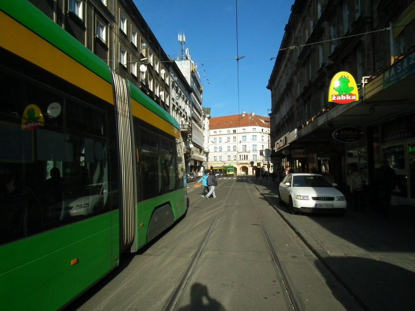 MPK Poznań Samochód pozostawiony na torowisku zablokował