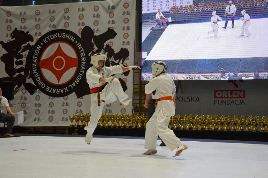 Myślenice. Świetna frekwencja i grad medali Polaków w Pucharze Europy w karate kyokushin. Zobaczcie zdjęcia