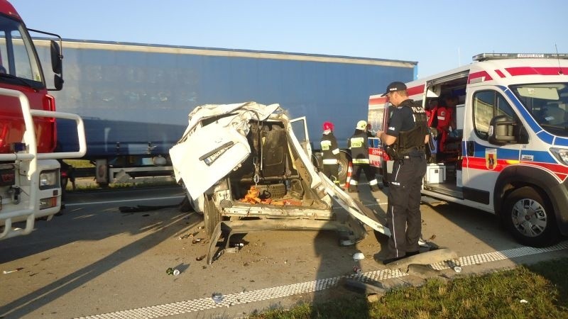 Wypadek na autostradzie A1. Jeden pas ruchu, KORKI, RANNI! [zdjęcia]