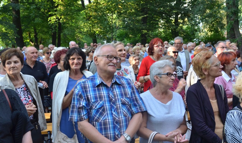 „Miłość Ci wszystko wybaczy… Zadziorne szlagiery, wspaniale...