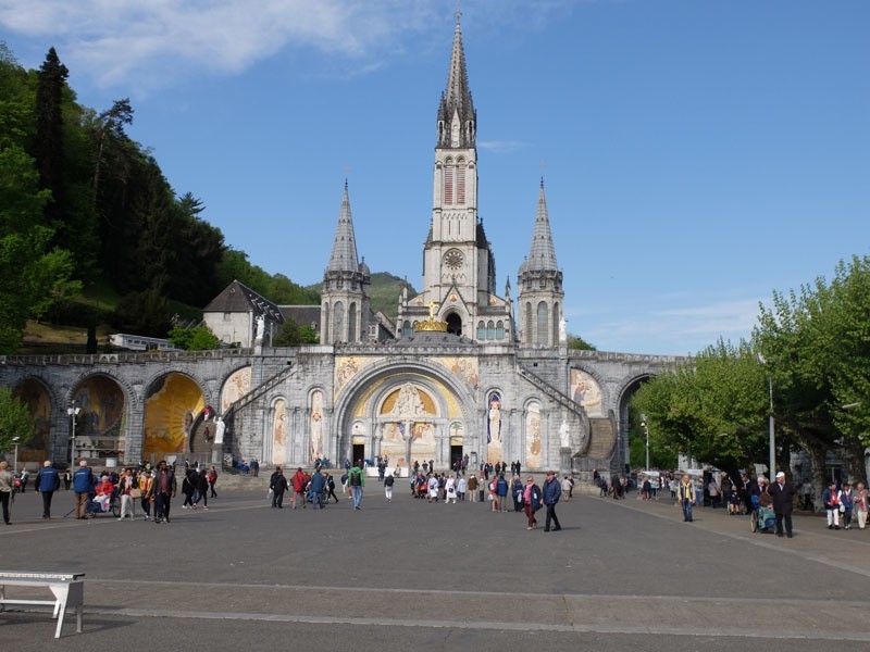 Bracka pielgrzymka do Lourdes w 160-lecie objawień [ZDJĘCIA]