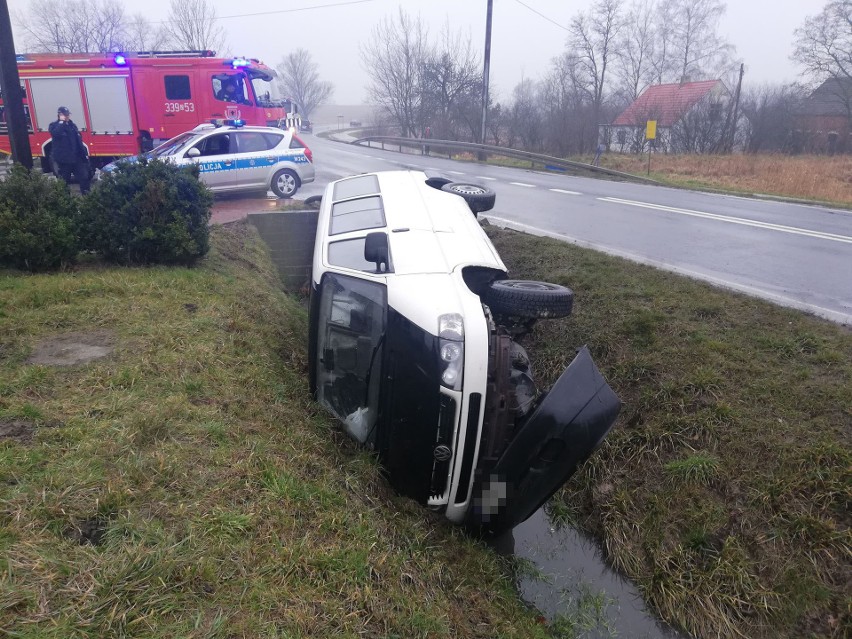 Do wypadku doszło w okolicy miejscowości Łękno na drodze...