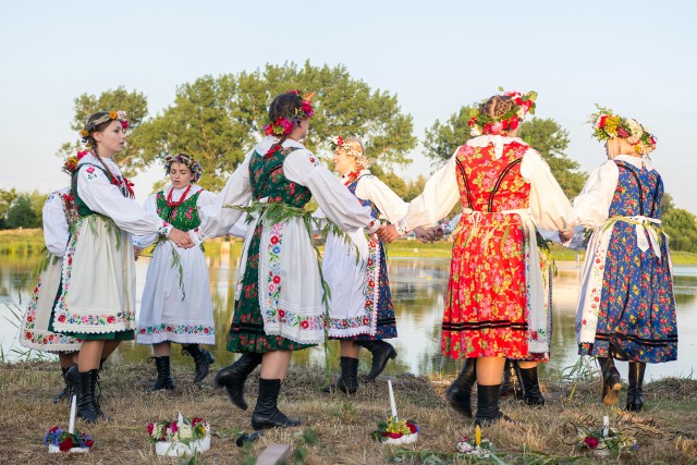 Sobótki - Noc wianków w Charłupi Małej