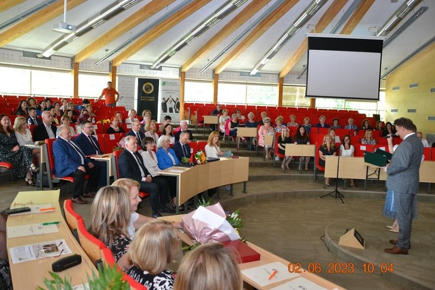 Poradnia Psychologiczno-Pedagogiczna w Stalowej Woli w tym roku świętuje 60-lecie istnienia