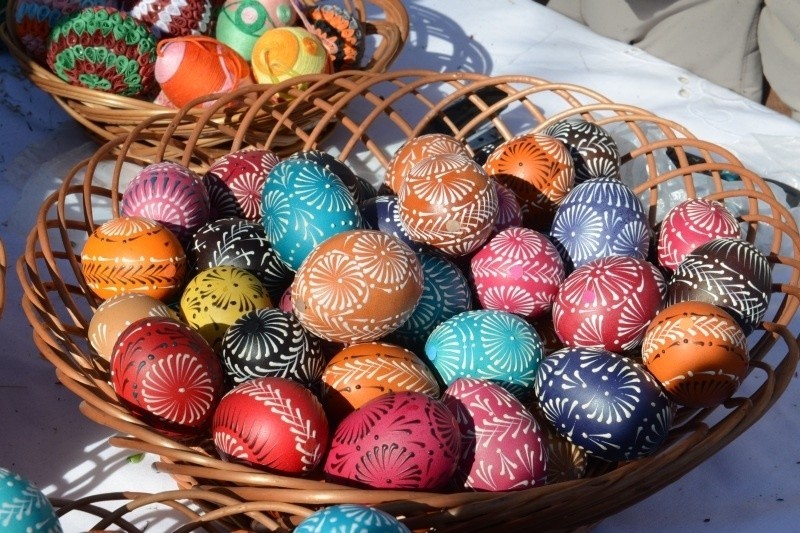 Wielkanoc na stole: Rozmawiamy z jajem kurzym, bogatym źródłem składników odżywczych