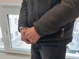 Policjanci zatrzymali sprawców kradzieży z włamaniem w Lubaczowie