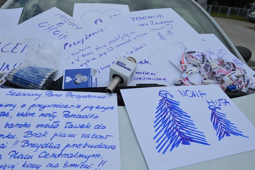 Mieszkańcy Nowej Huty pisali listy do prezydenta Majchrowskiego. Proszą o choinki [ZDJĘCIA]