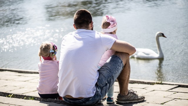 19 czerwca w niedzielę w poznańskim Parku Cytadela odbędzie się rodzinna gra miejska pod hasłem „Przygoda z Tatą”. W ramach wydarzenia uczestnicy otrzymają zestawy startowe, w tym pamiątkowe koszulki, a na zwycięzców czekają nagrody. 