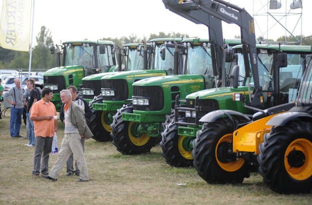Agro Show Bednary 2015: Rusza wystawa i pokazy sprzętu rolniczego