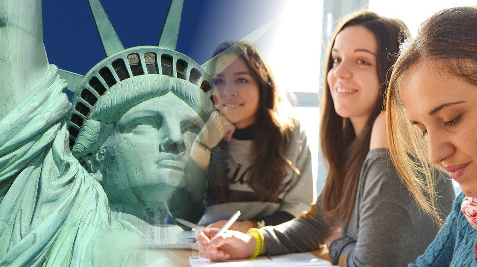 Jesteś uczniem liceum lub technikum? Dzięki programowi FLEX możesz