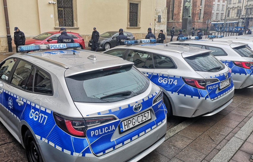 Kraków. Nowe radiowozy od miasta dla policjantów