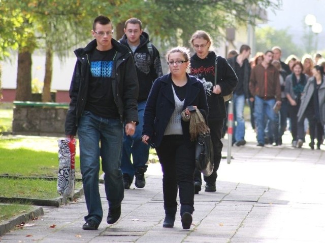 Studenci Akademii Pomorskiej mają szanse na wyższe wynagrodzenie za praktyki.