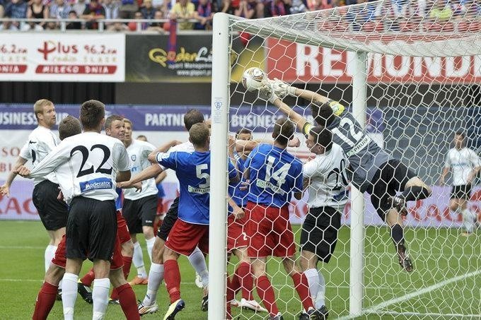 Zawisza w Gliwicach przegrał 0:3