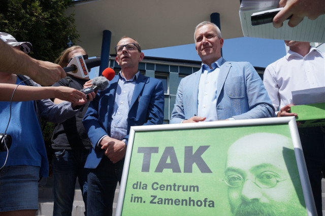 Działacze PO nie ukrywają, że sprawa CLZ powiększa dystans między nimi a prezydentem Tadeuszem Truskolaskim