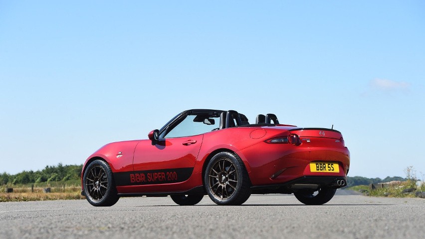 Mazda MX-5...