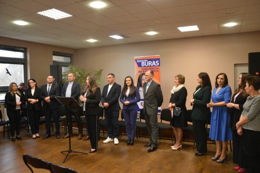 Wybory 2024. Konwencja wyborcza komitetu Agnieszki Buras w Suchedniowie. Oto jej kandydaci do rady. Zobacz zdjęcia 