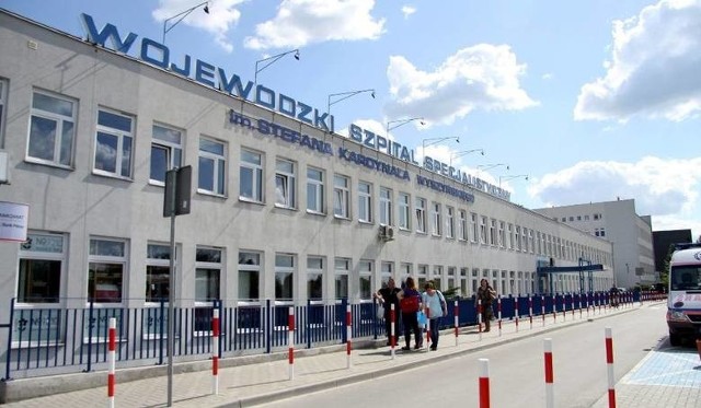 Wojewódzki szpital przy al. Kraśnickiej jest najbardziej zadłużony w woj. lubelskim. Łącznie jego zobowiązania wynoszą 319 mln zł, w tym wymagalne (czyli przeterminowane) 3,3 mln zł.