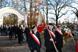 Obchody 104. rocznicy wybuchu Powstania Wielkopolskiego i święta patrona podstawówki w Pakości. Zdjęcia