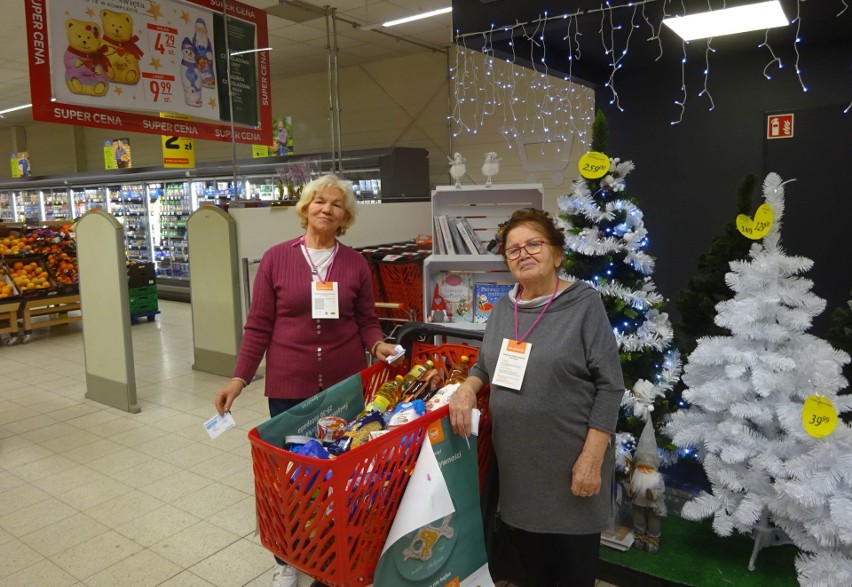 Świąteczna Zbiórka Żywności w Ostrowcu: "Kup jedno opakowanie więcej niż potrzebujesz"