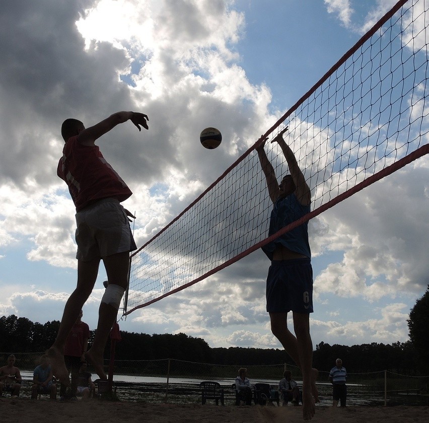 Turniej piłki plażowej siatkowej w Wołczy Małej