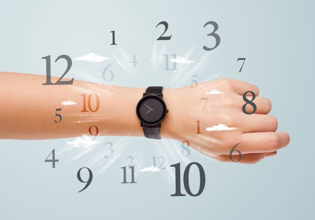 Kiedy zmiana czasu 2016? Jak przestawić zegarek?