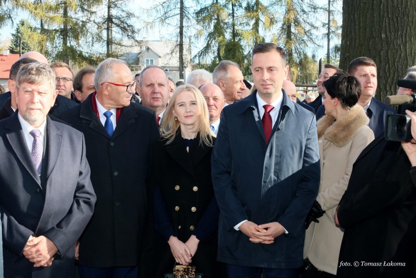 Paulina Kosiniak-Kamysz coraz częściej towarzyszy mężowi...