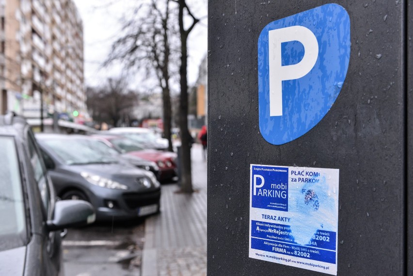 Strefa płatnego parkowania w Gdyni. Kierowcy wprowadzani w błąd przy oznakowaniu 