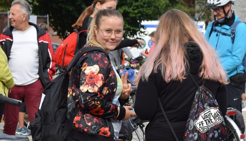 Ostrołęka. Rodzinny Rajd Rowerowy na pożegnanie wakacji. 29.08.2021. Zdjęcia