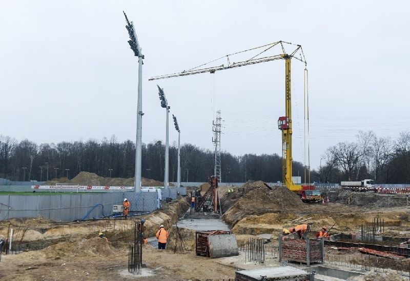 ŁKS stadion. Budowa trzech trybun  wyszła z poziomu 0 [ZDJĘCIA]