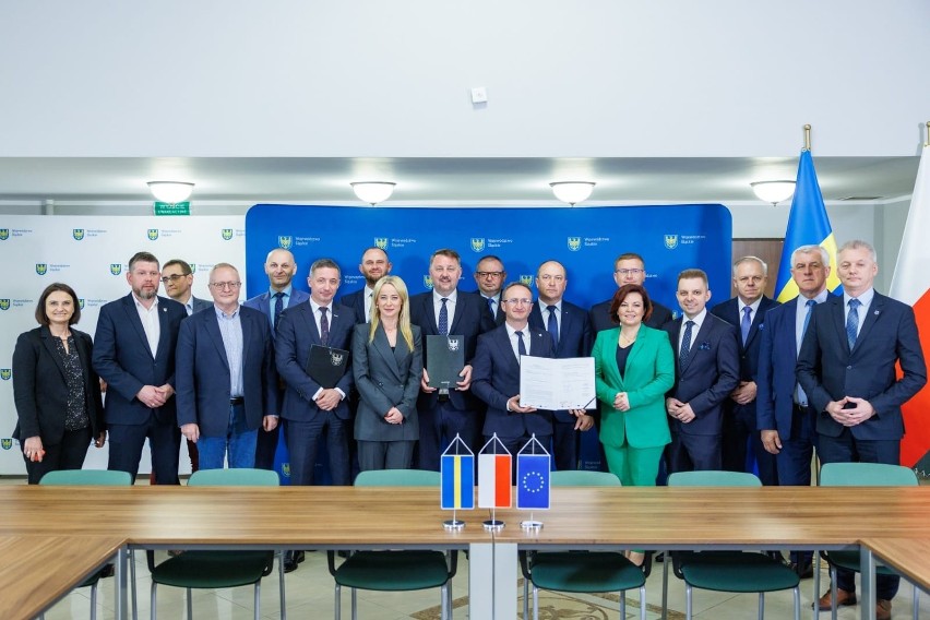 Podpisanie porozumienia o 165 mln euro dotacji dla Subregionu Zachodniego