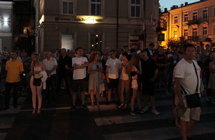 Radomski Czerwiec 1976. Otwarcie ścieżki dydaktycznej IPN i pokaz multimedialny na muralu w Radomiu 