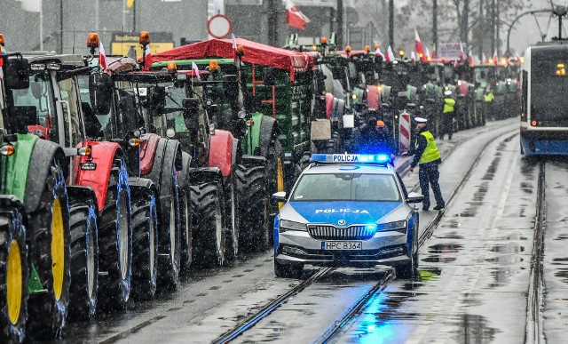 Obrazek z piątkowego (9.02.) protestu rolników w Bydgoszczy