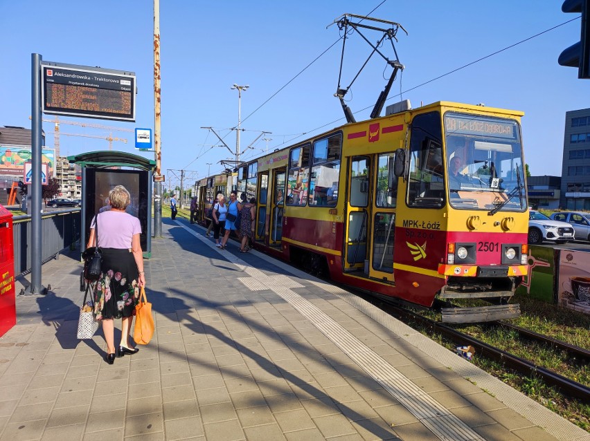 Podróżowanie tramwajami po Łodzi wymaga sporo...
