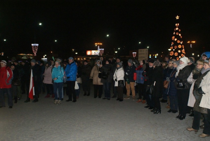 Protest mieszkańców Dąbrowy Górniczej i Zagłębia przeciwko...