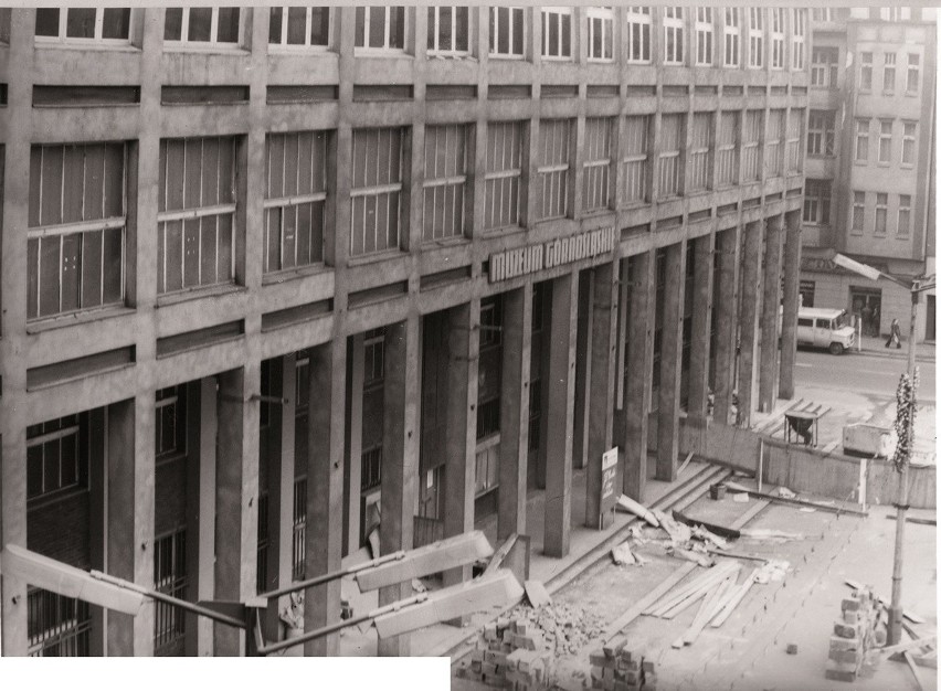 Remont budynku z powodu szkód górniczych, lata 70. XX w.