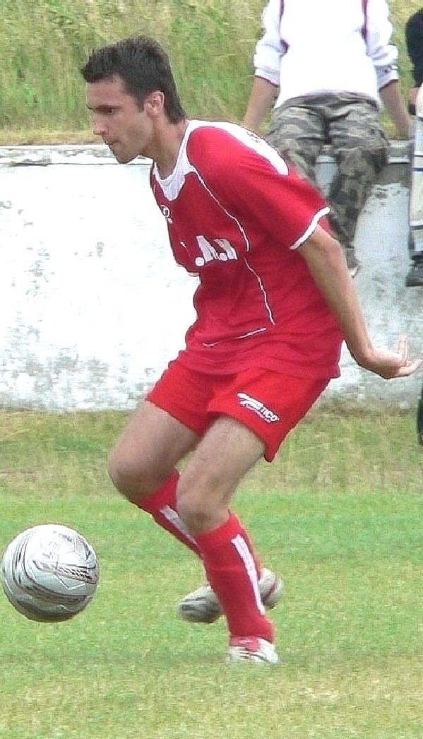 Szymon Magiera strzelił dwie bramki dla lidera z Sędziszowic.