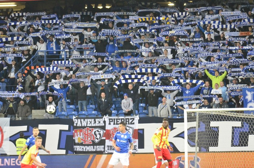 Lech Poznań wygrał z Koroną Kielce 2:1. Mecz przy...