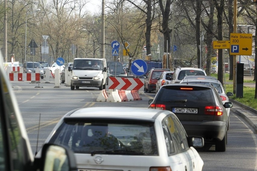 Nowe utrudnienia na moście Zwierzynieckim. Korki coraz większe, a będzie jescze gorzej