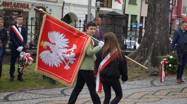 Święto Konstytucji 3 Maja w Kłobucku. Oddali hołd pod ważnymi pomnikami i tablicami w mieście