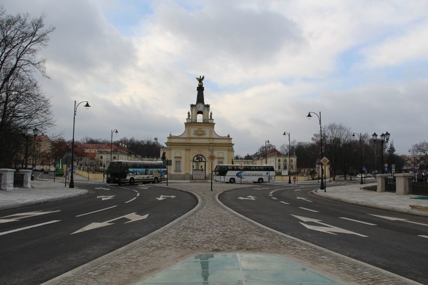 Białystok: Most na Pałacowej nareszcie otwarty (zdjęcia, wideo)