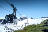 Na lodowcu Kitzsteinhorn można jeździć na nartach niemal przez cały rok