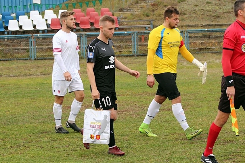 Emocjonujący mecz na szczycie w IV lidze. Granat Skarżysko-Kamienna pokonał Koronę II Kielce