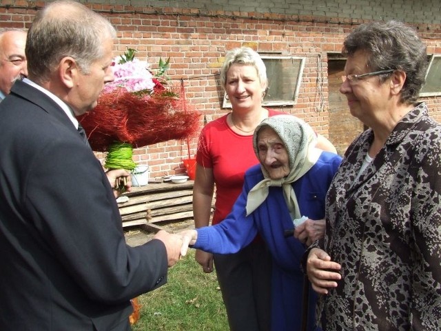 Pani Anna Kupiec świętowała jubileusz w gronie najbliższych i zaproszonych gości.