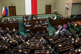 Ogromne podwyżki dla posłów, ministrów i prezydenta. Tyle teraz będą zarabiać! Znamy stawki!