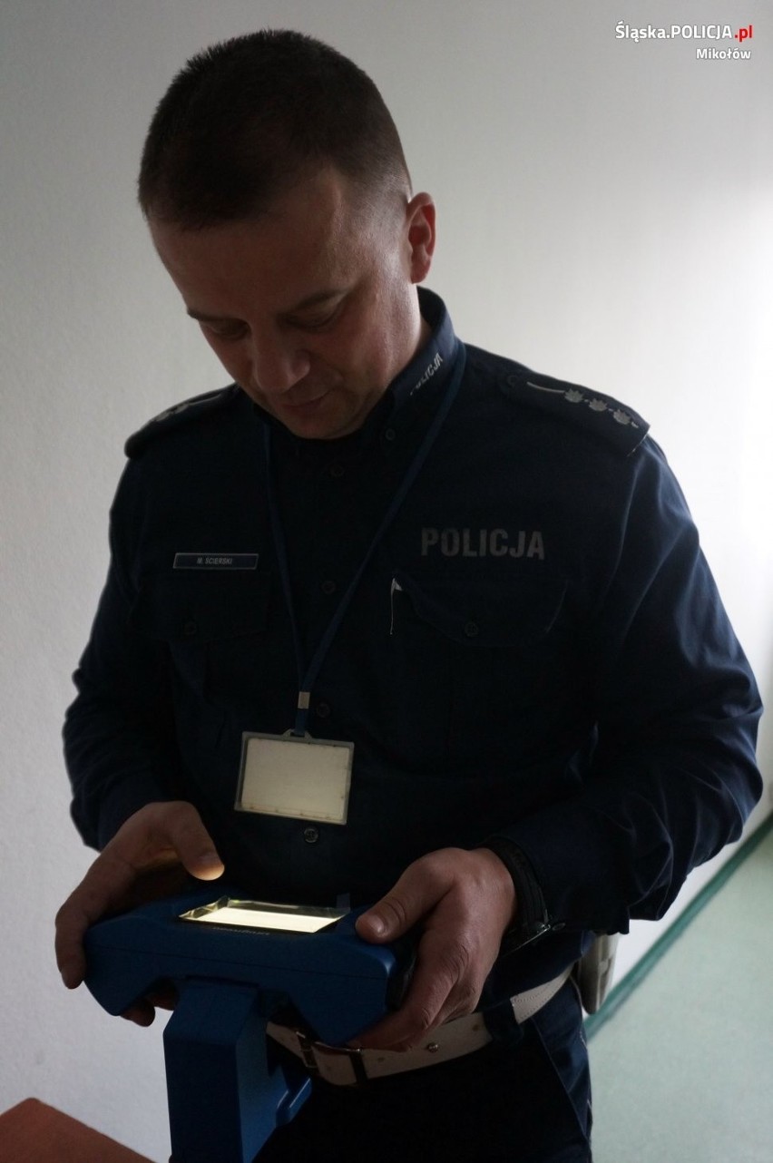 Policjanci z Mikołowa mają nowy sprzęt. Sprawdzą, czy ktoś...